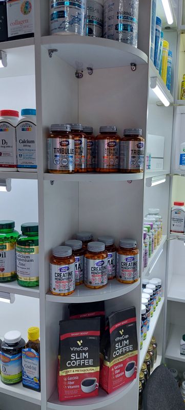 Угловой стеллаж O2 Herbs: NOW Sports (Tribulus, Arginine & Citrulline, Creatine, ZMA), VitaCup Slim Coffee, Carlson