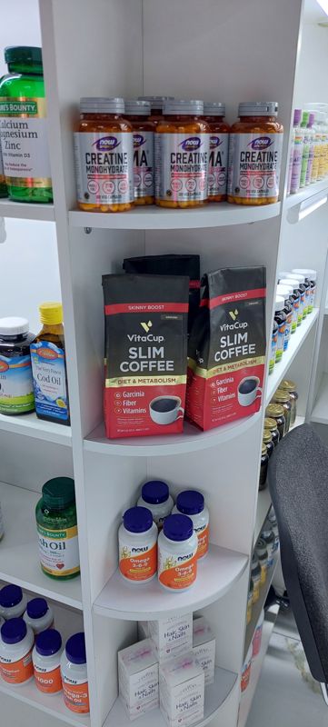 Угловой стеллаж O2 Herbs: NOW Creatine, VitaCup Slim Coffee, NOW Omega 3-6-9, 21st Century Hair Skin & Nails